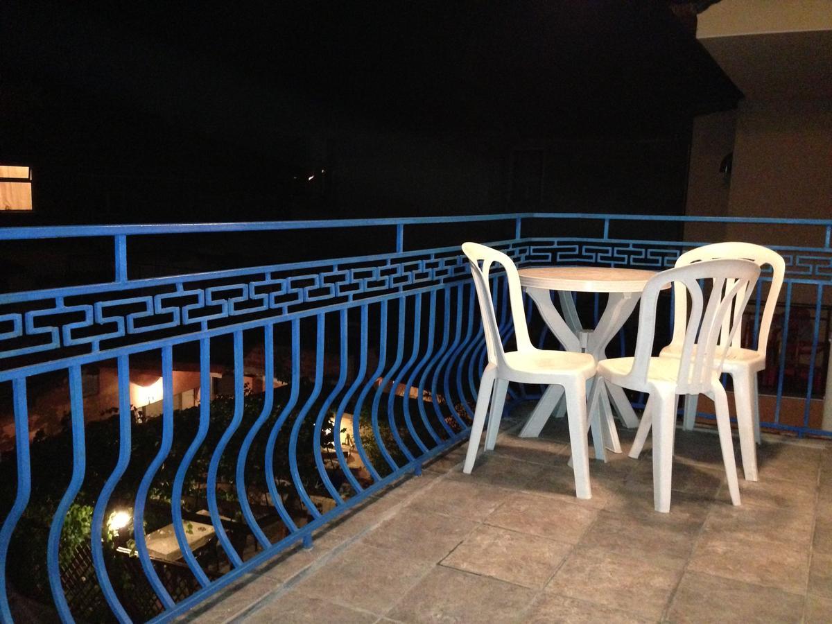 Lira Sto Apartments Pomorie Exterior photo